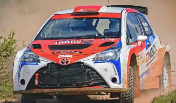 Le duel tant attendu entre Eric Camilli et Léo Rossel au 50e Rallye du Rouergue