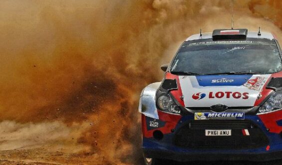 Découvrez le film “Les rois du rallye en salle”