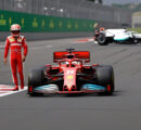 Carlos Sainz et sa Séparation avec Ferrari : Un Regard sur l’Égo et la Cohésion d’Équipe