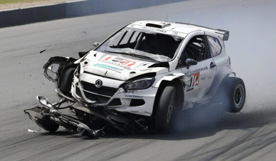 Tragédie dans le monde du sport automobile : Borja Gomez décède à l’âge de 20 ans